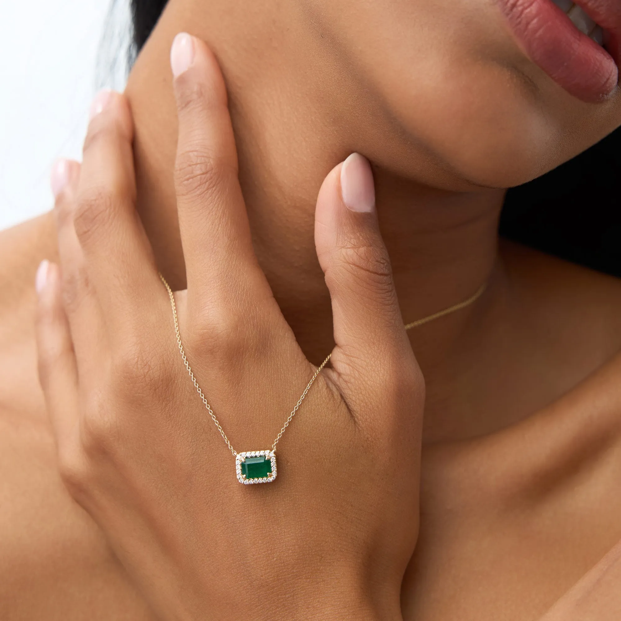 14k 1.00 Ctw Octagon Emerald in Diamond Halo Setting