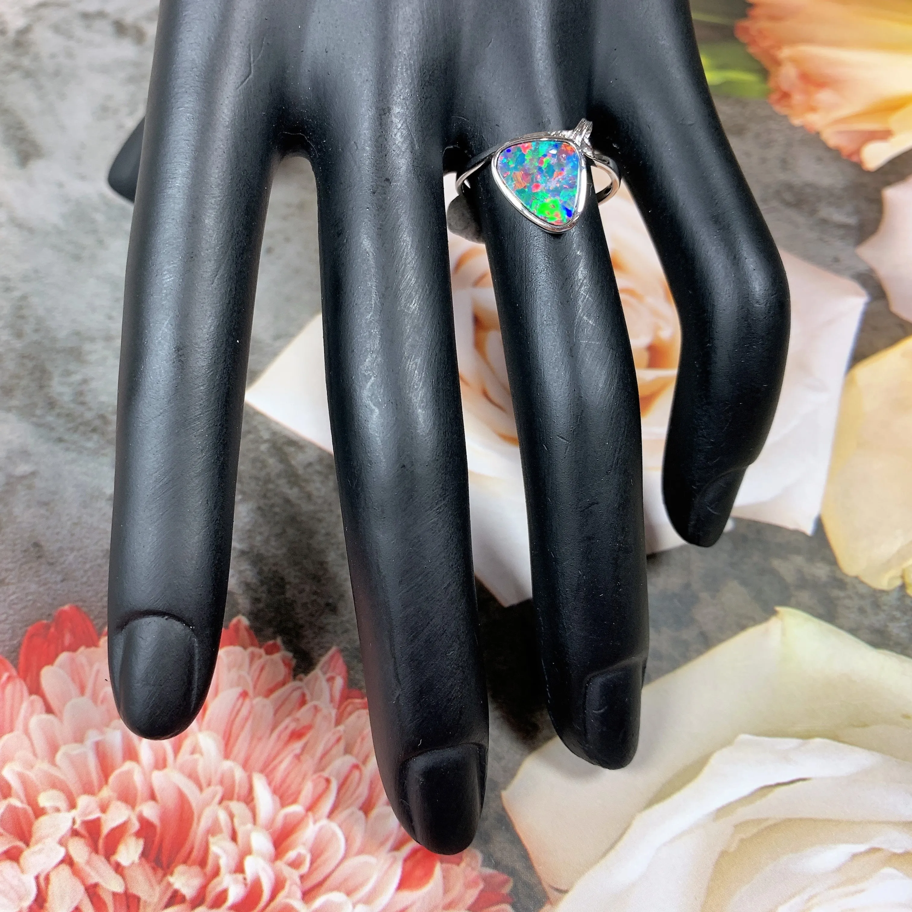 14kt White Gold Triangle shape Opal 10x9mm ring