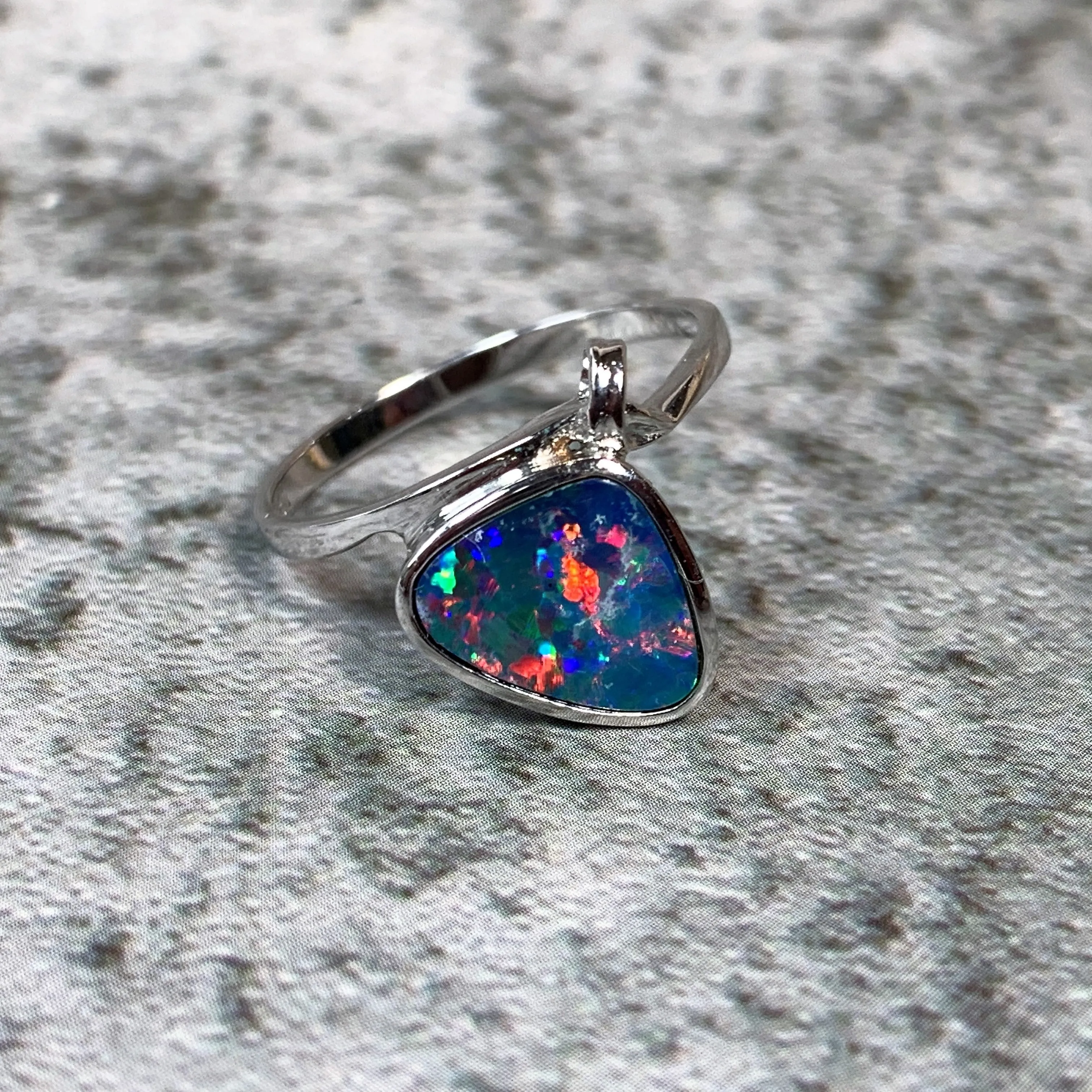 14kt White Gold Triangle shape Opal 10x9mm ring