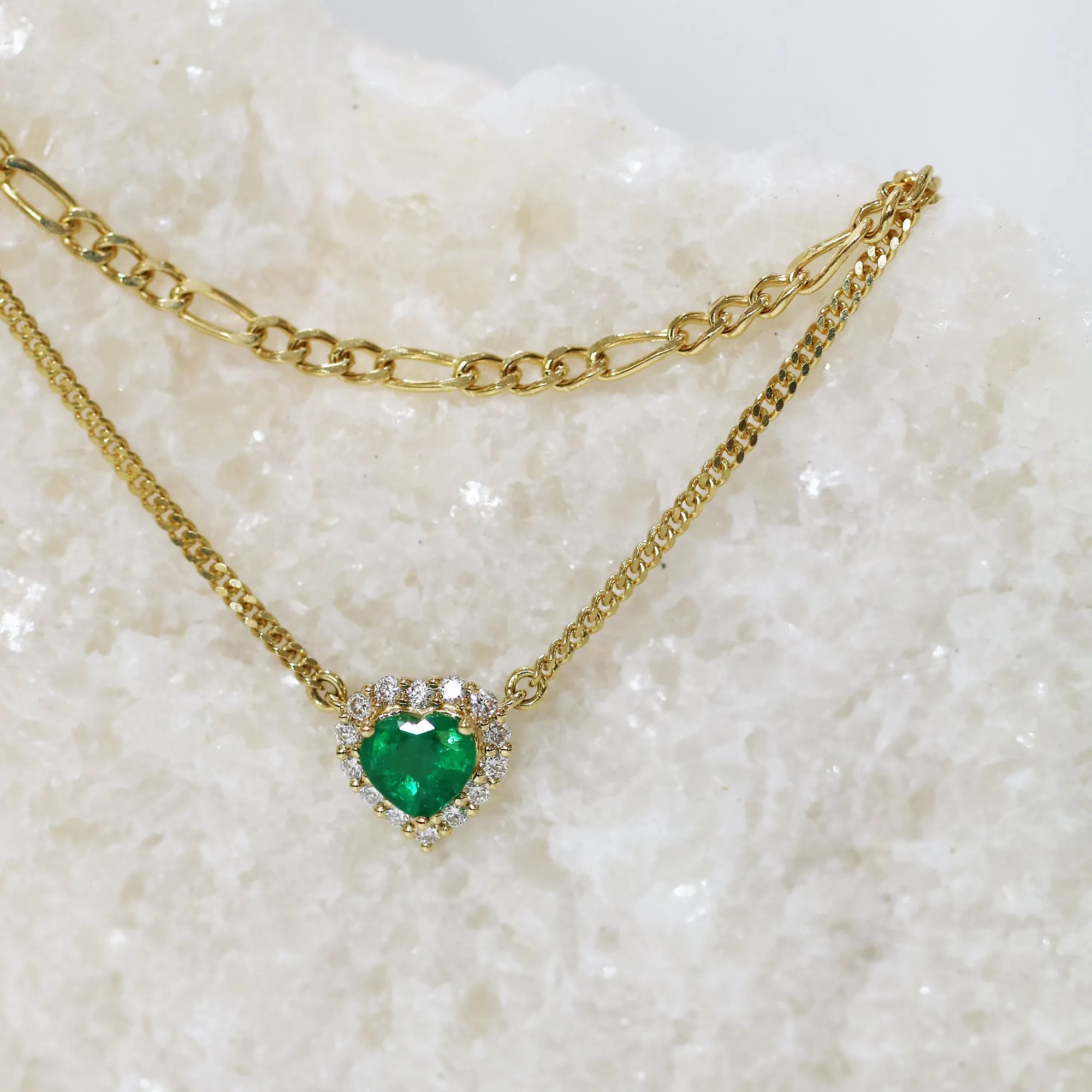 18k Yellow Gold Heart-shaped Emerald Diamond Halo Cuban Chain Necklace