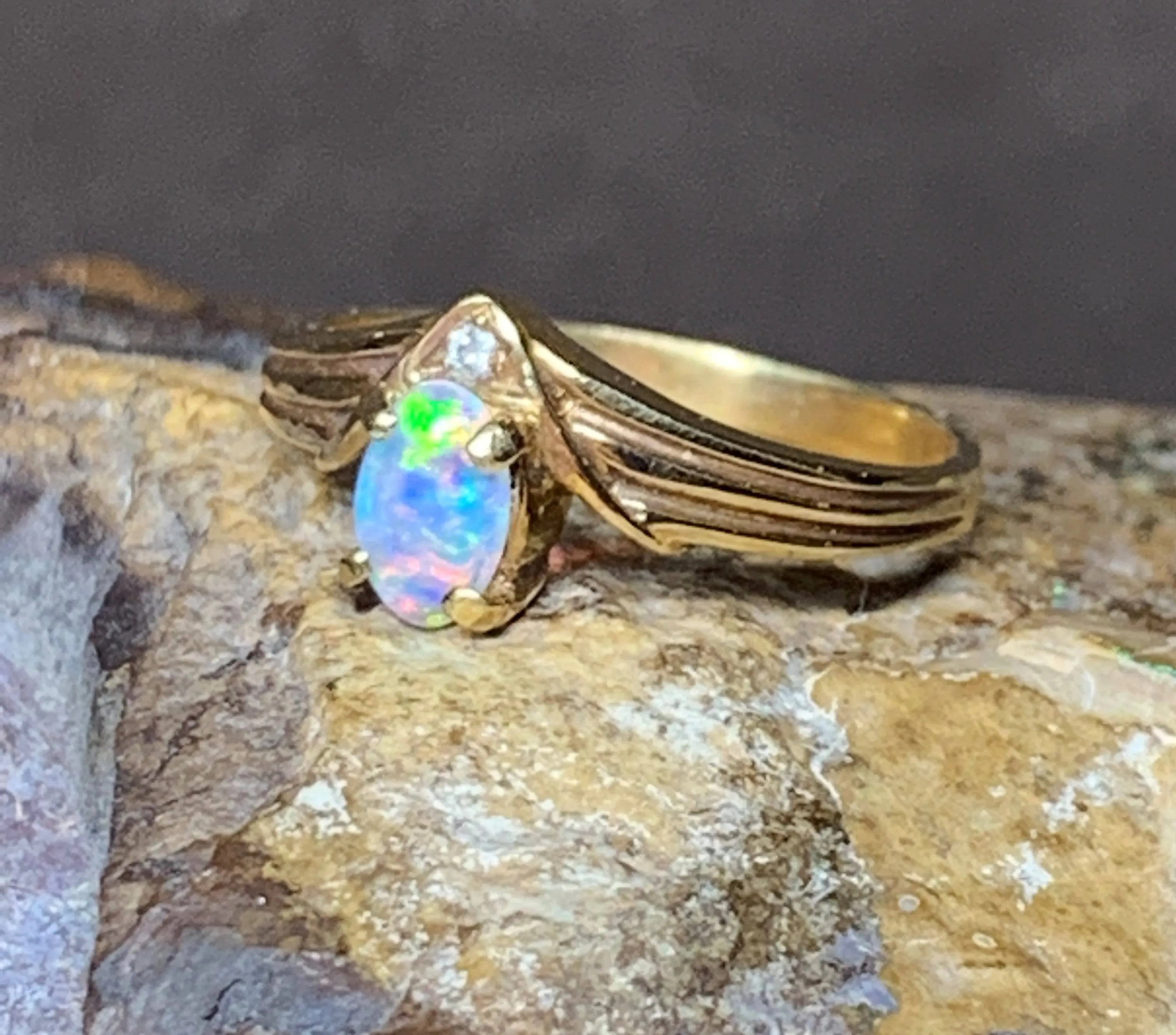 18kt Yellow Gold Light Opal and Diamond ring