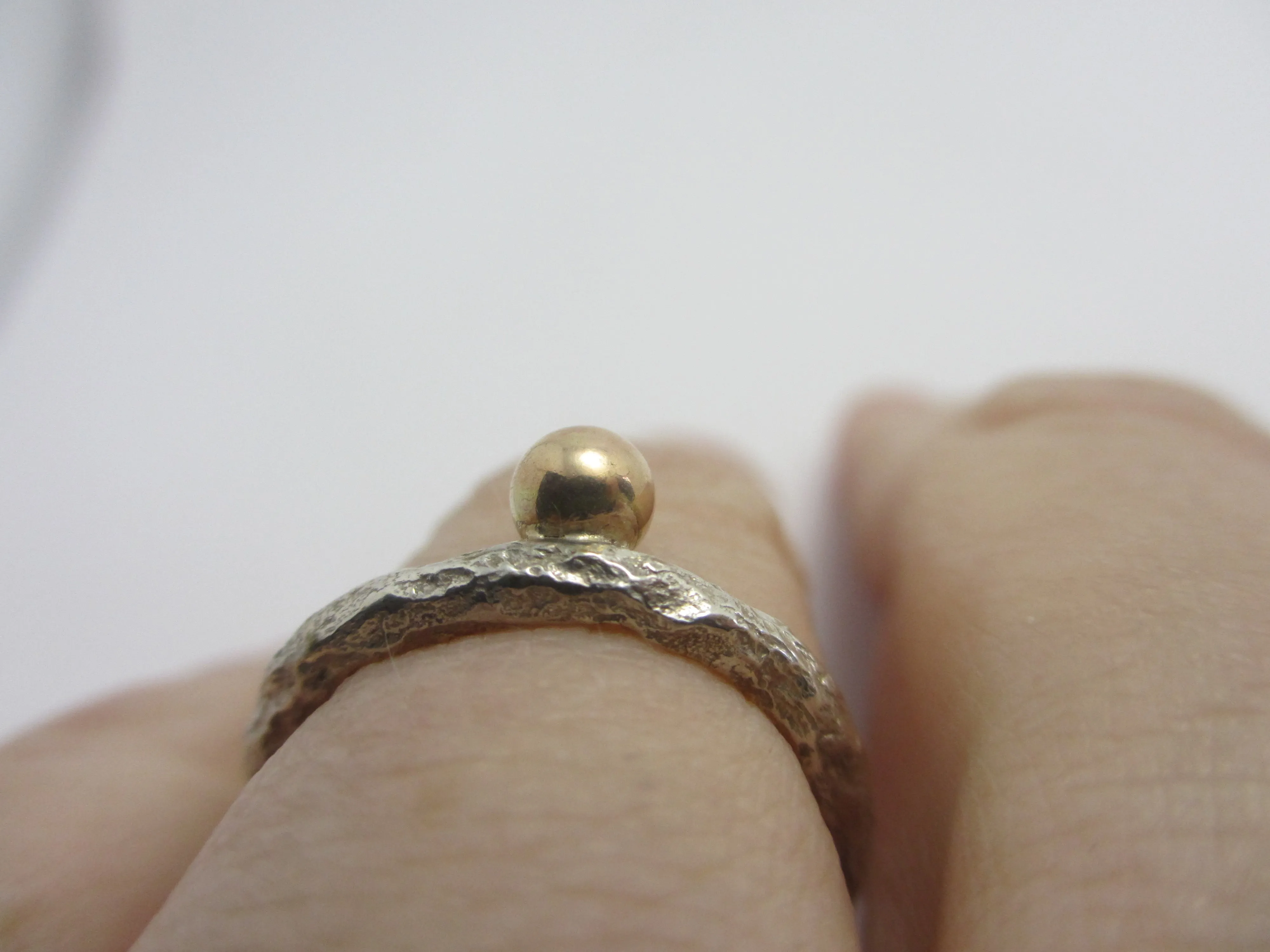 9k Gold Ball Sterling Silver Ring Vintage c1980