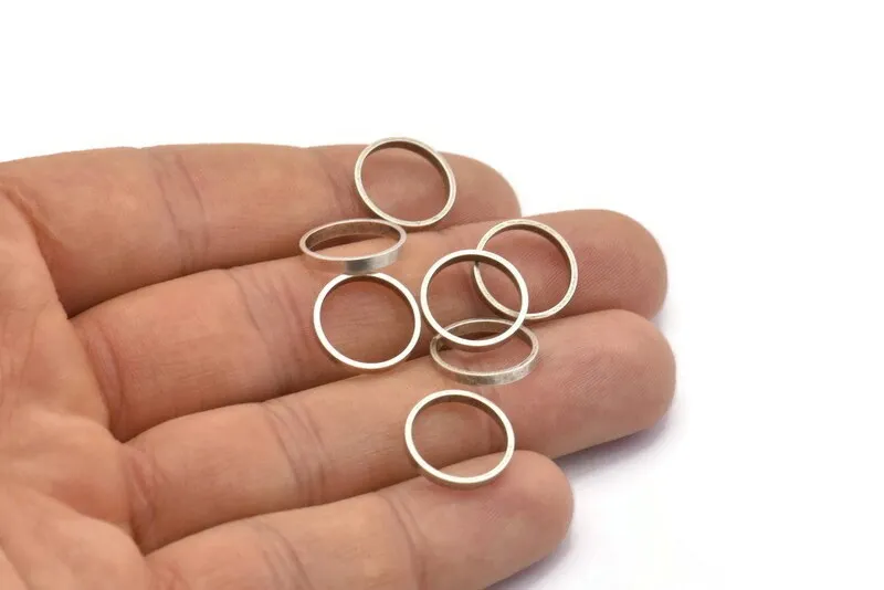 Antique Silver Circle Connectors, 25 Antique Silver Plated Circle Connectors (14x0.8x2mm) D0307 H0256