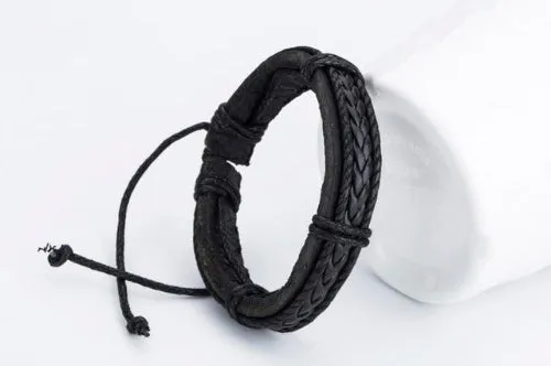 Classy Men Black Thick Leather Bracelet