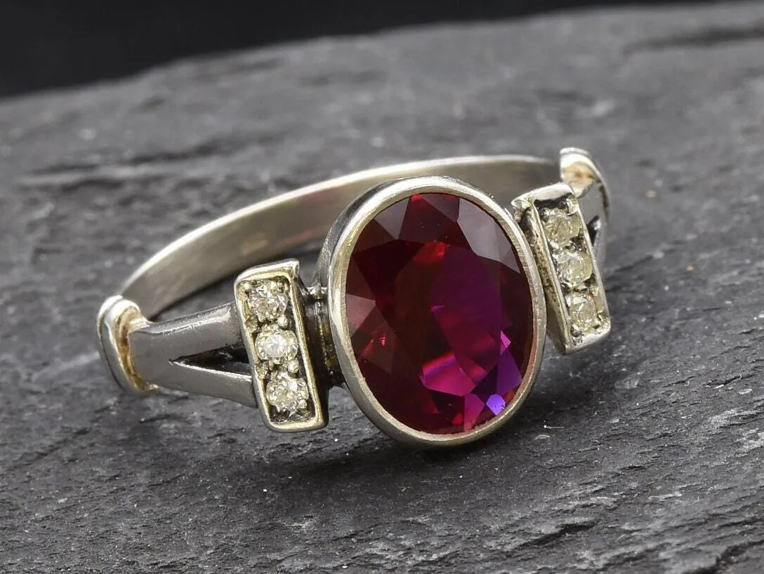 Classy Ruby Ring - Red Bezel Ring - Vintage Oval Ring