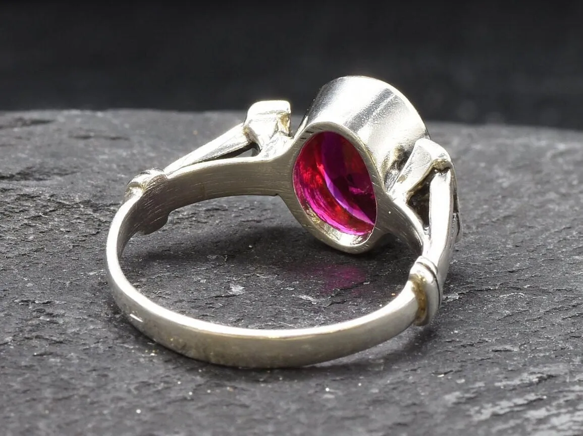 Classy Ruby Ring - Red Bezel Ring - Vintage Oval Ring