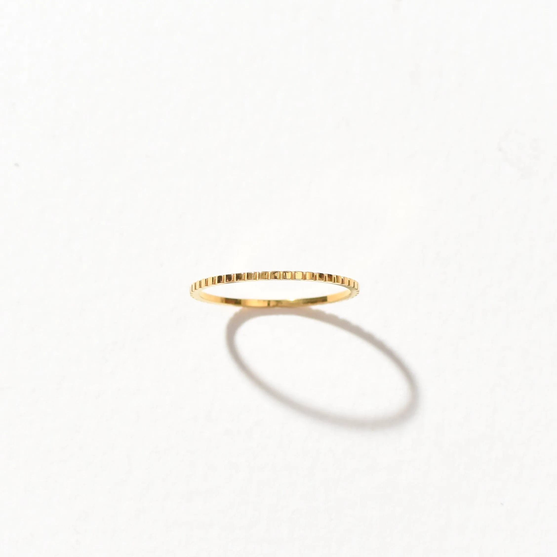 Edith Minimalist Ring