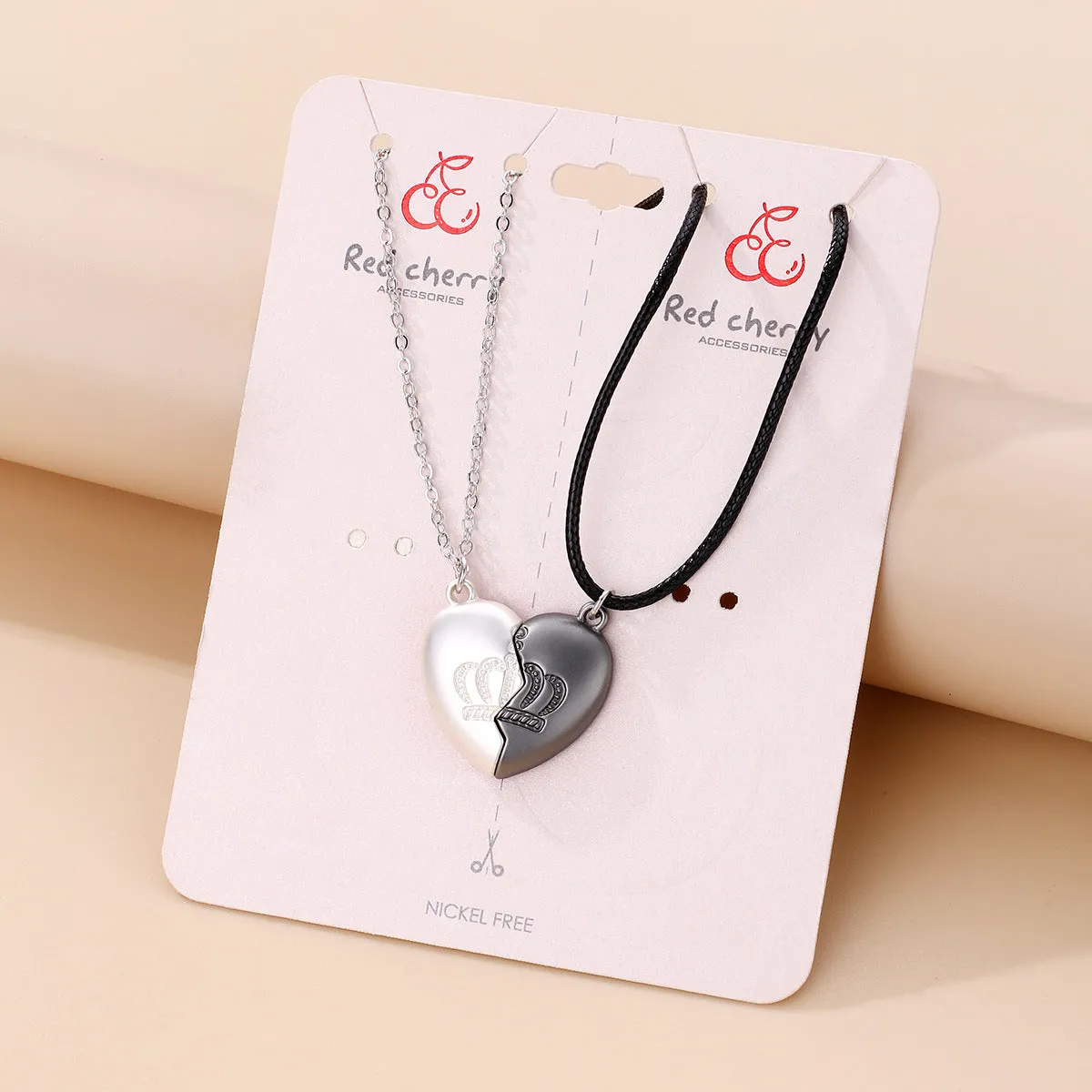 Engraved King Queen Couple Necklaces Gift Set for 2