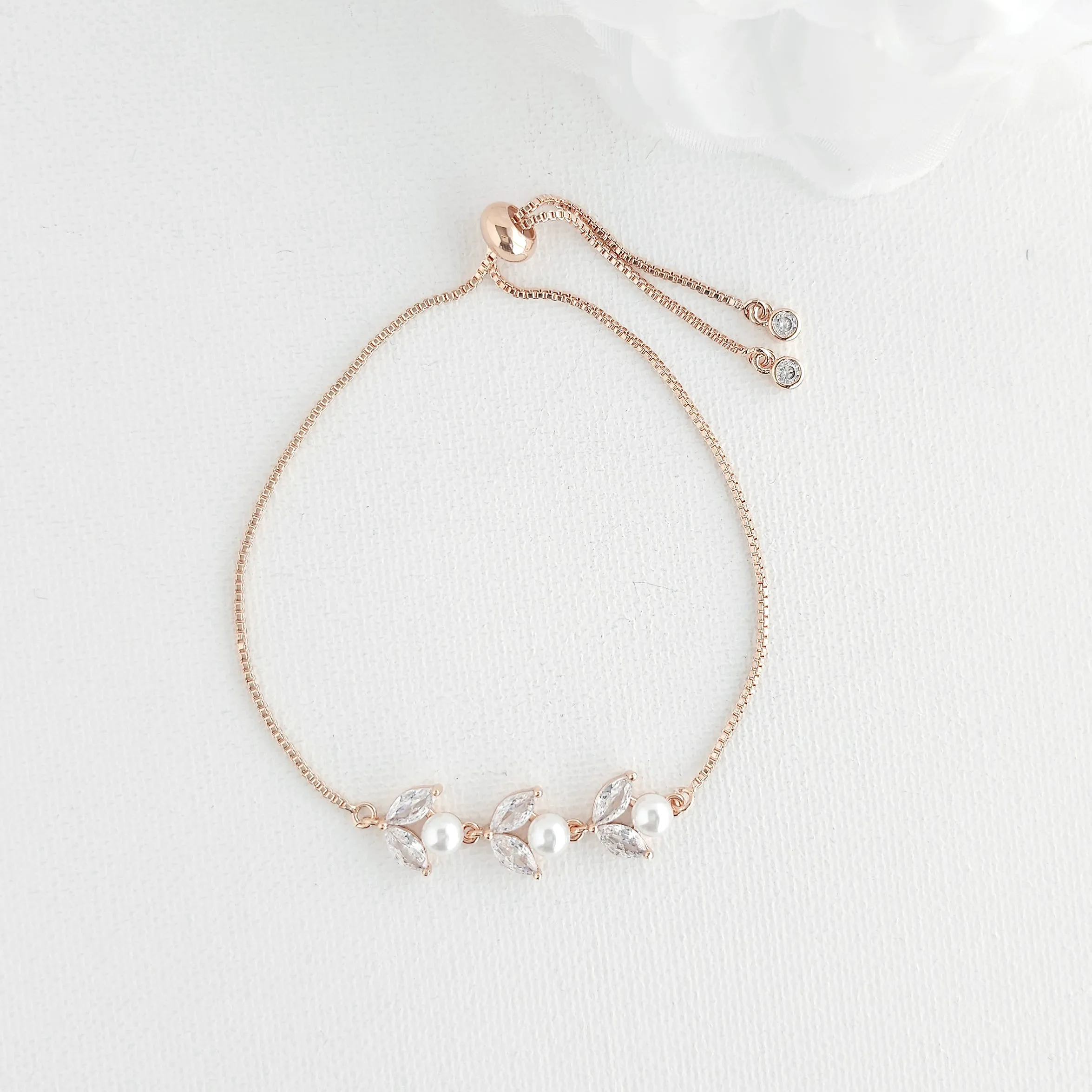 Gold Silder Bracelet With Pearls-Leila