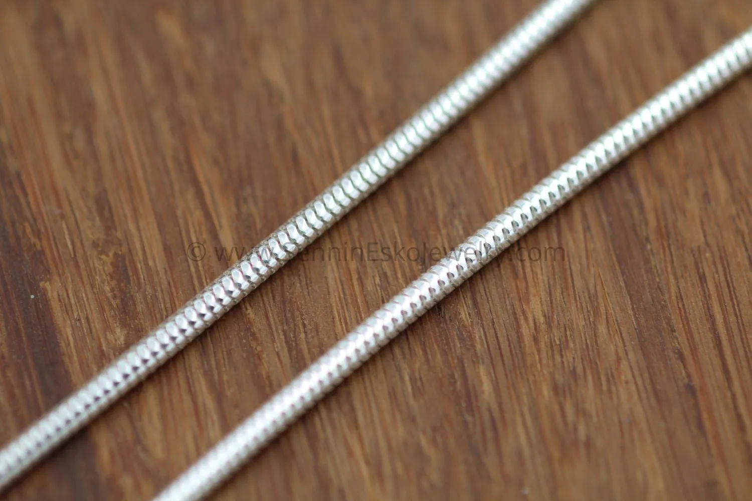 READY TO SHIP Sterling Snake Chain, 2.5mm, Seemless 925 -  choice of 16", 18", 20", 24" or 30" - Silver