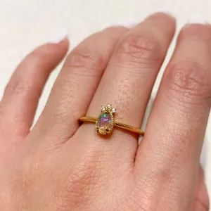 Yellow Gold Bee Opal Ring